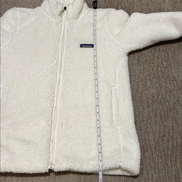 Patagonia White Fleece Jacket - Picture 6 of 6